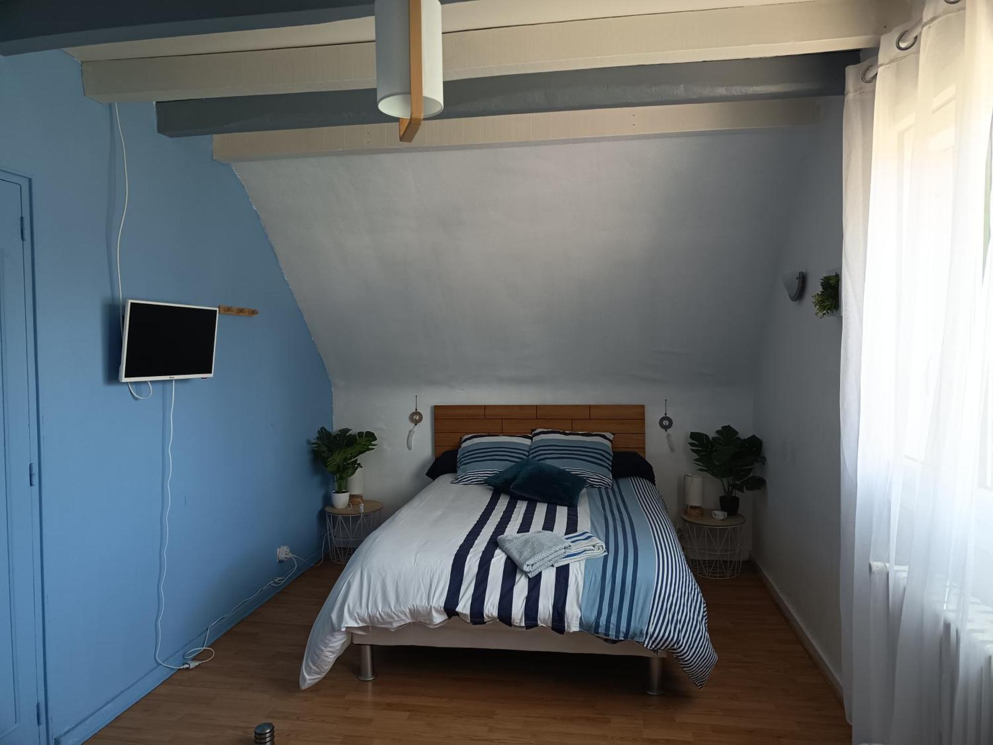 Chambres d'hôtes des Bruyères Collemiers Chambre photo